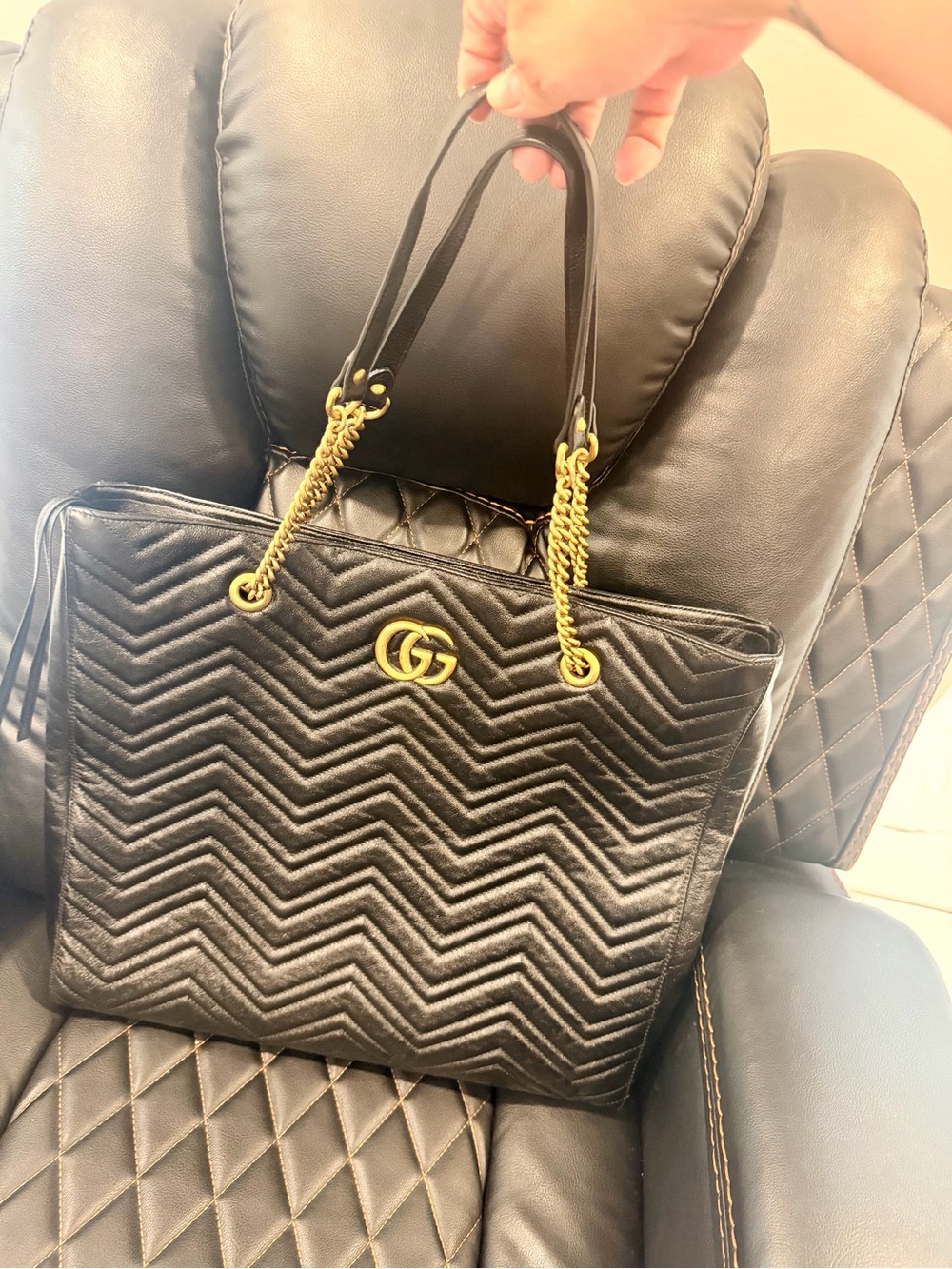 Authentic Gucci Black Double G Marmont Large Tote with Gold Hardware NWOT OBO - Picture 3 of 7